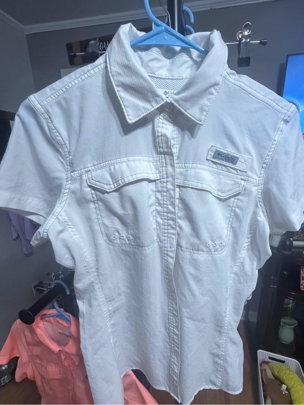 Columbia White Short-Sleeve Button-Down Shirt